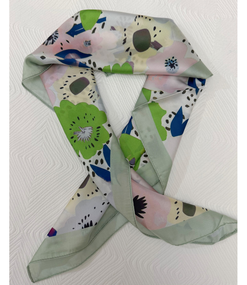PAÑUELO FLORAL