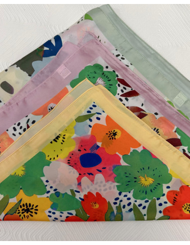 PAÑUELO FLORAL