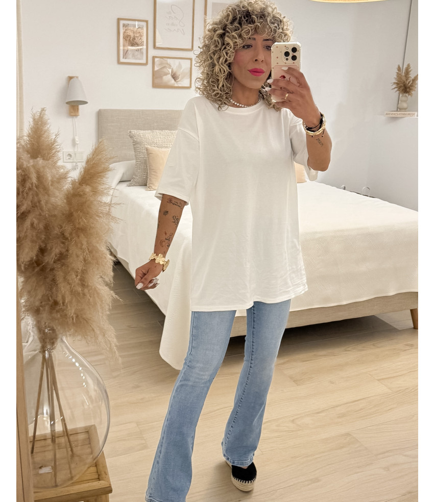 CAMISETA BASICA OVERSIZE