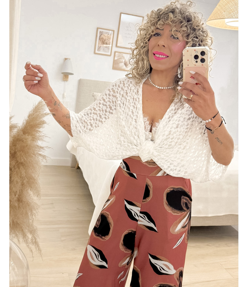 BLUSA ENCAJE MULTIPOSICION