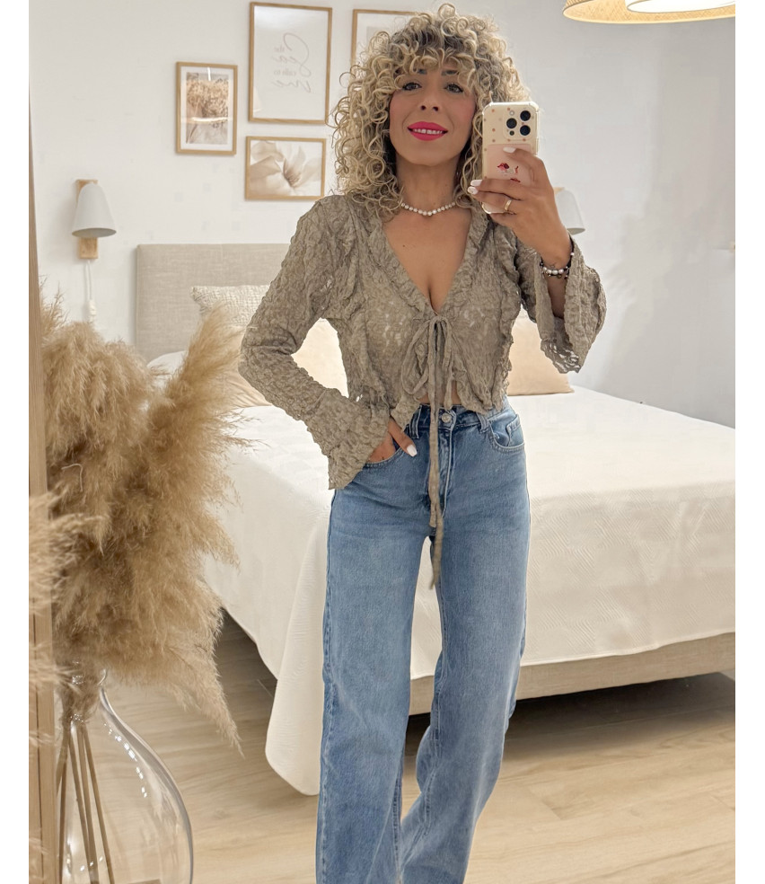 BLUSA ANUDADA ENCAJE