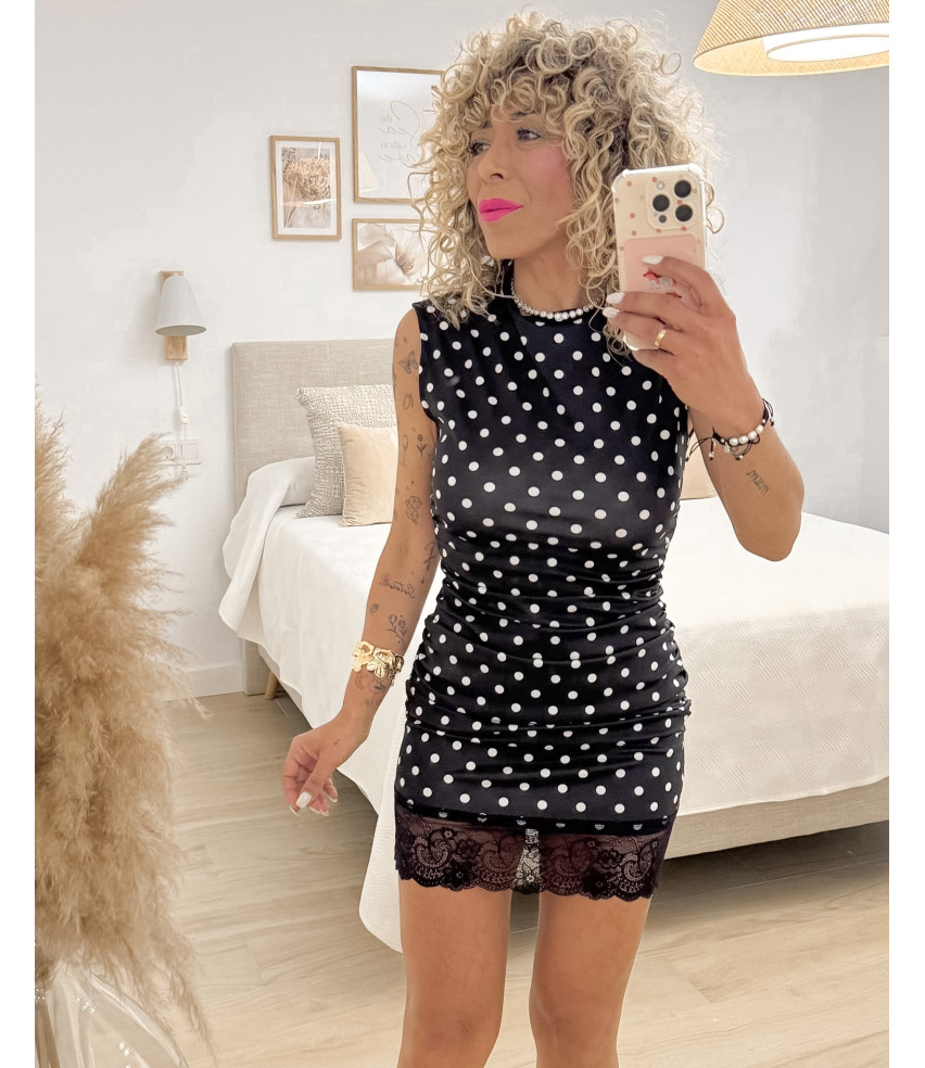 VESTIDO FRUNCIDO LUNARES