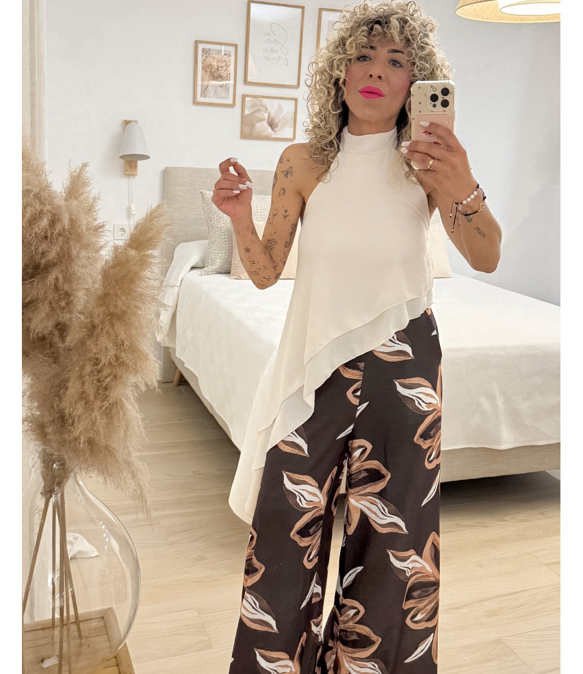 BLUSA ASIMÉTRICA VOLANTE