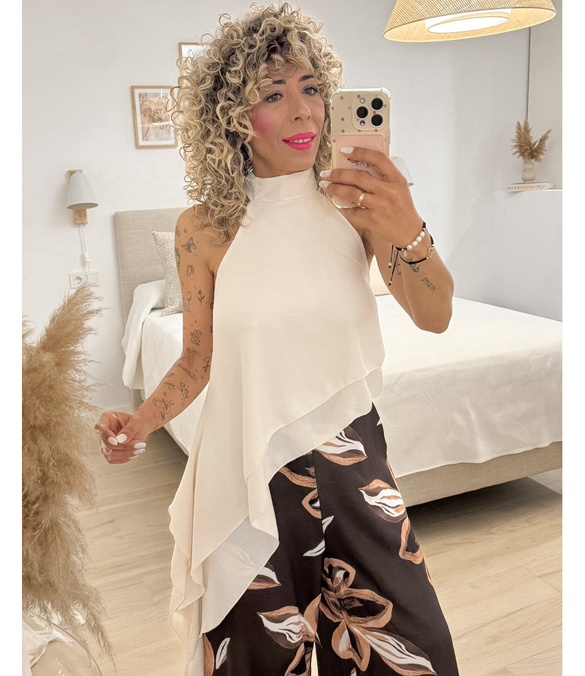 BLUSA ASIMÉTRICA VOLANTE