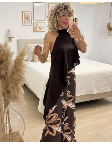 BLUSA ASIMÉTRICA VOLANTE