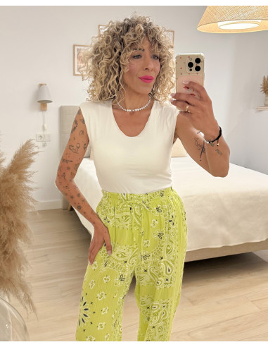 CAMISETA BASICA OLIVIA