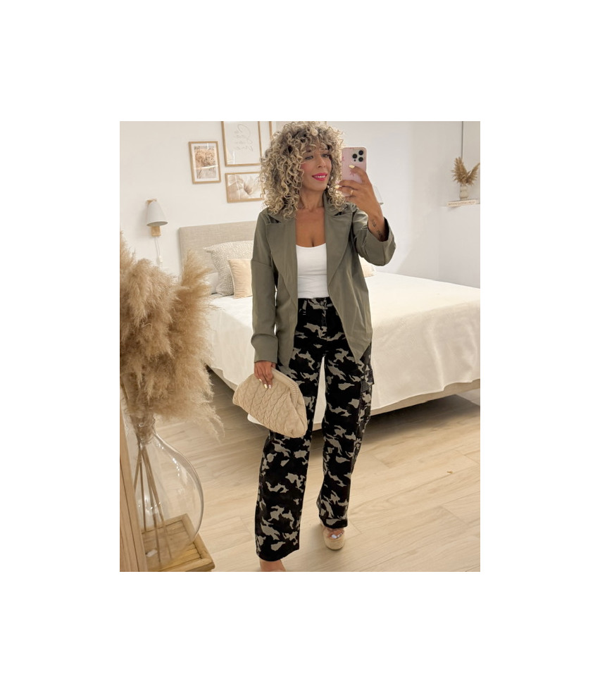 PANTALÓN CARGO CAMUFLAJE