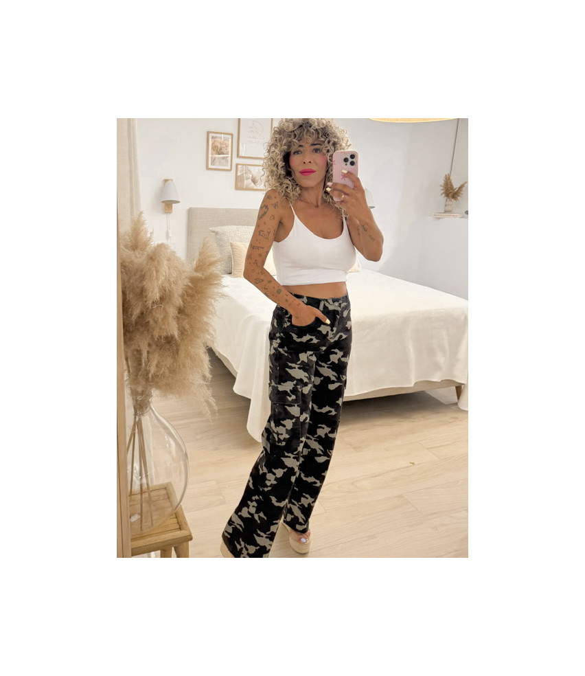 PANTALÓN CARGO CAMUFLAJE