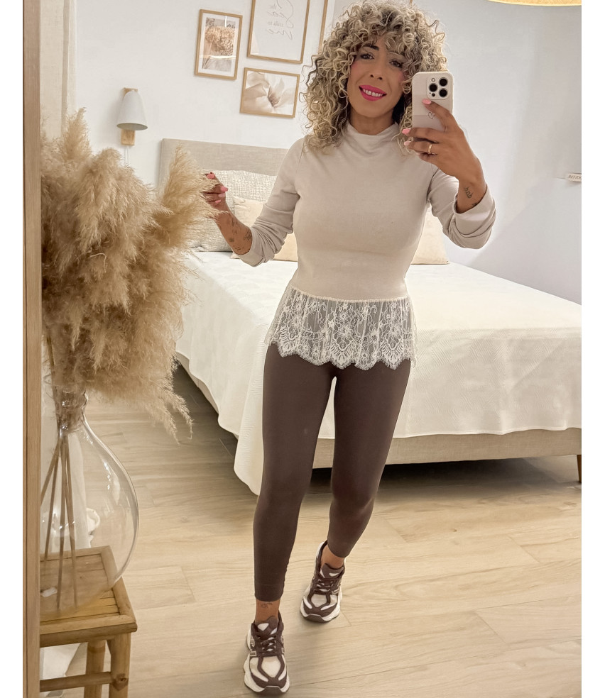 CAMISETA SUAVE ENCAJE