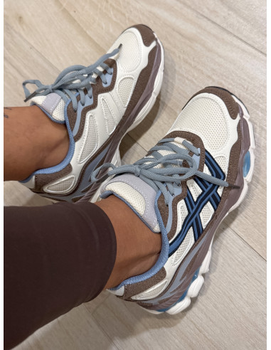 DEPORTIVAS ASICS CELESTE