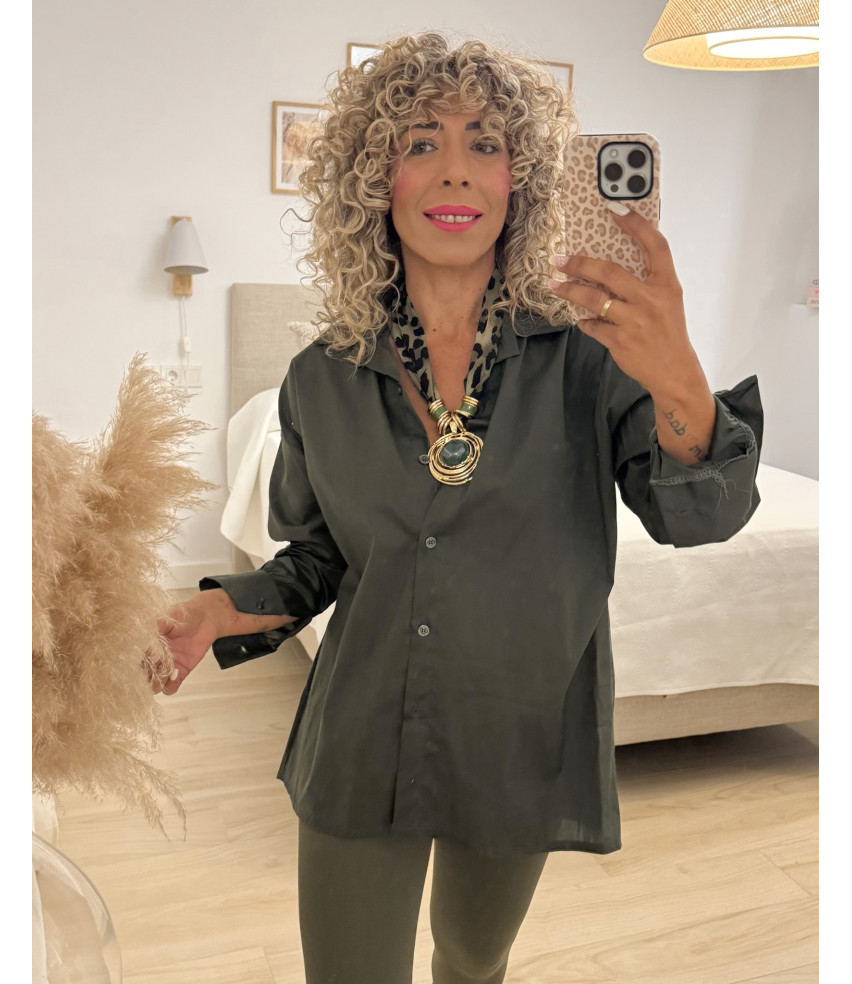 CAMISA ABOTONADA VERDE